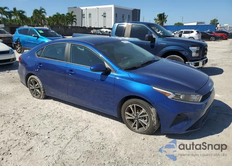 2022 Kia Forte Fe из США, поврежденный, VIN 3KPF24AD7NE494109